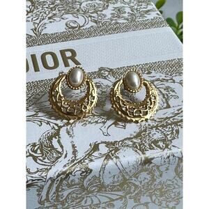 BOGO FREE VTG EARRINGS DOOR KNOCKERS 3/4”